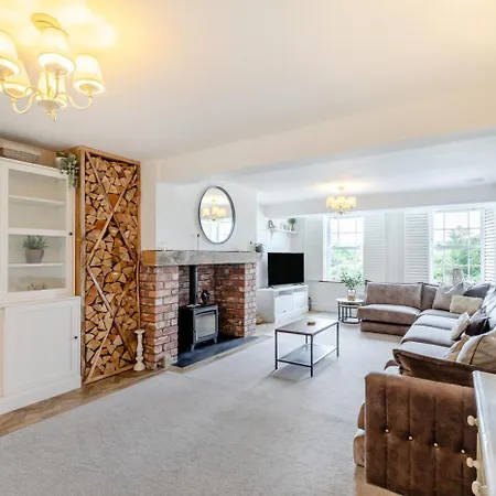 Casa de Férias 4 Bed In Warmley Oc-p32755 Bristol
